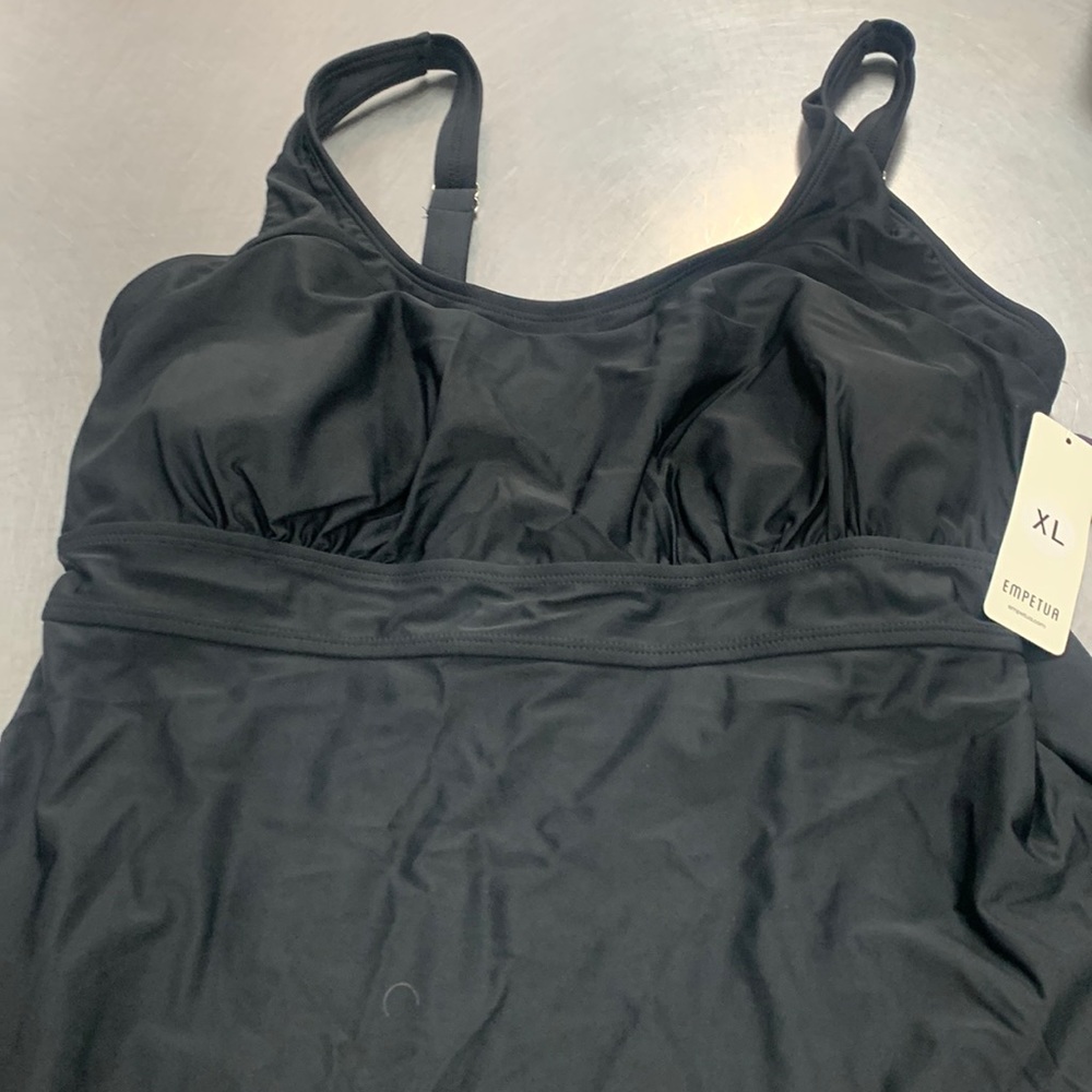 Black tankini never worn